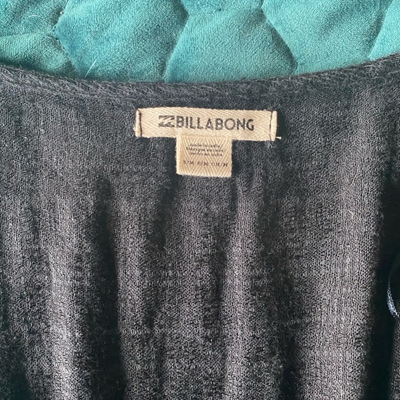 Grey Billabong Women’s Swimsuit Cover-up - Picture 2 of 2